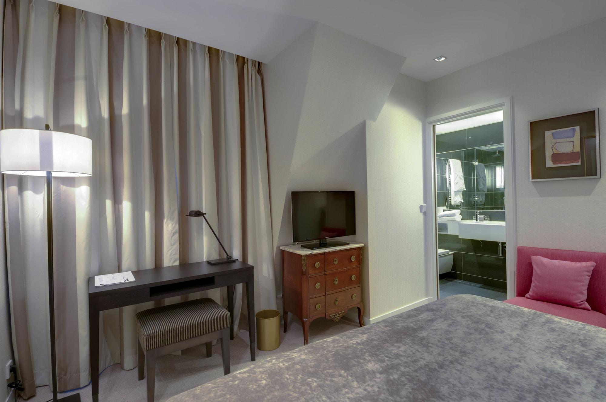 Balmoral Champs Elysees Paris Ngoại thất bức ảnh